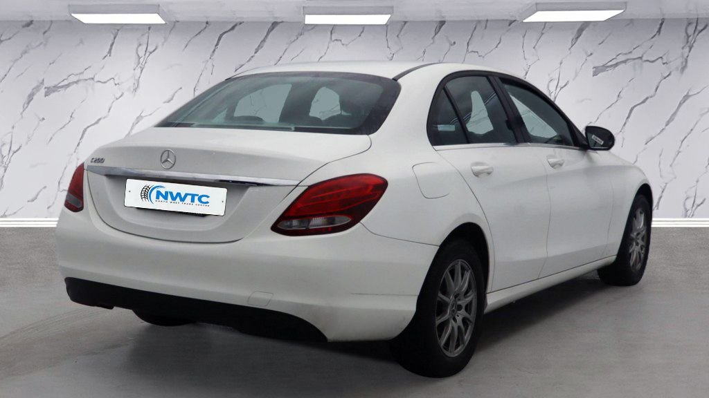 Used Mercedes-Benz C Class 2017 for sale - 77464143: Photo 7