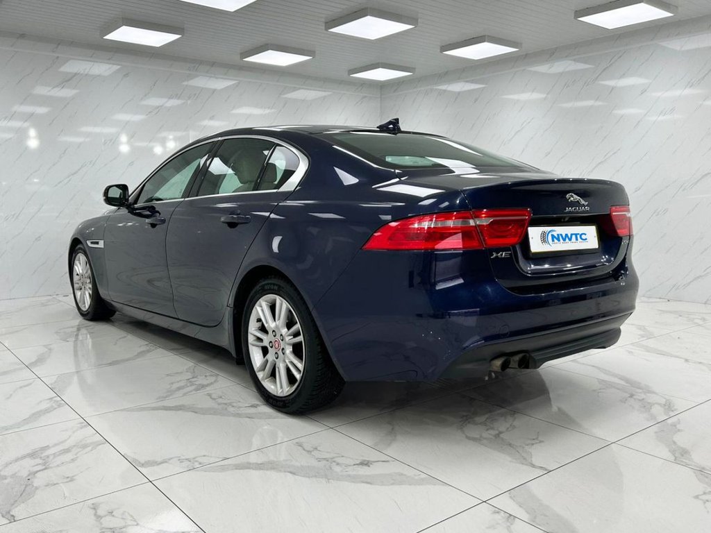 Used Jaguar XE 2016 for sale - 76056799: Photo 6