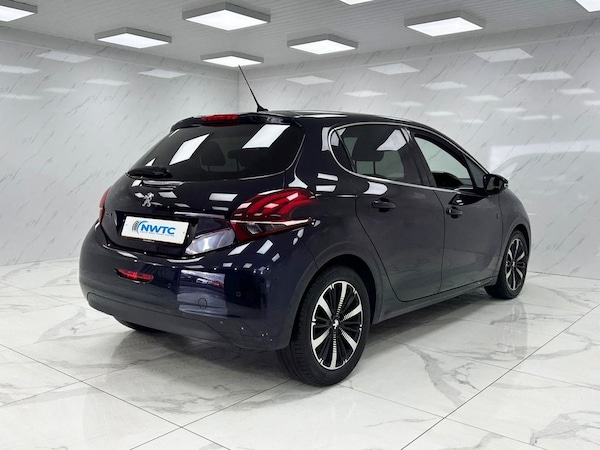 Used Peugeot 208 2019 for sale - 75703351: Photo 10