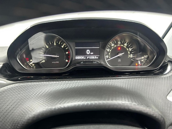 Used Peugeot 208 2019 for sale - 75703351: Photo 16