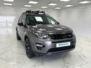 Used Land Rover Discovery Sport 2017 for sale - 78200814: Photo