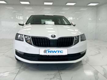 Used Skoda Octavia 2018 for sale - 74942469: Photo