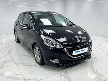Used Peugeot 208 2015 for sale - 79482289: Photo