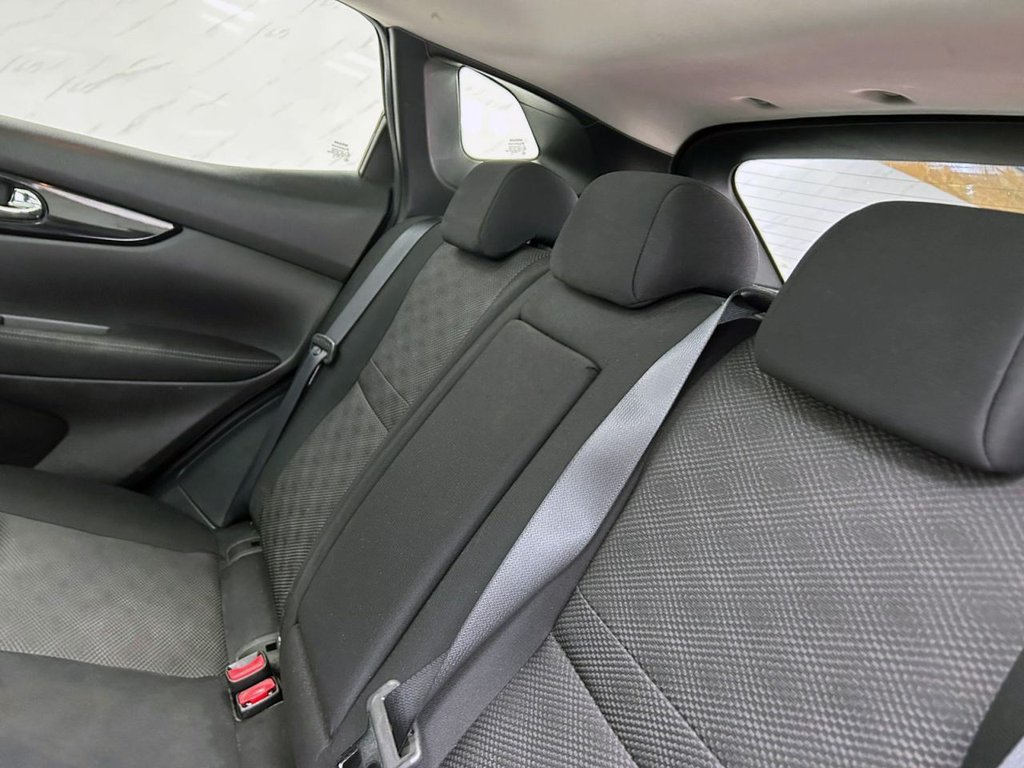 Used Nissan Qashqai 2016 for sale - 76223543: Photo 19