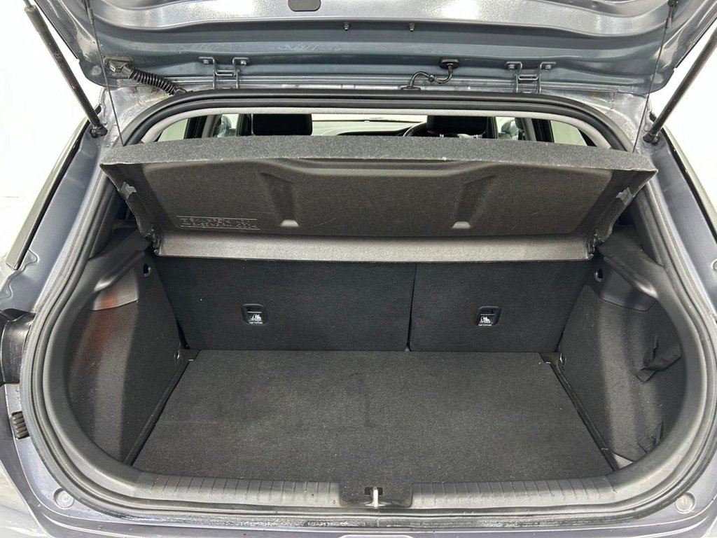 Used Hyundai i20 2016 for sale - 76768704: Photo 17