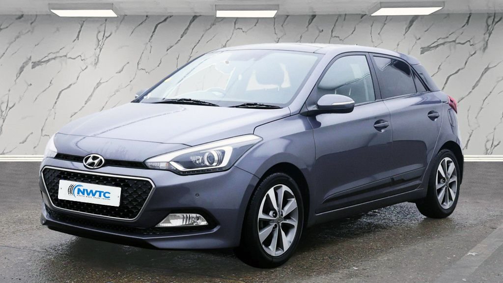Used Hyundai i20 2016 for sale - 76768704: Photo 3