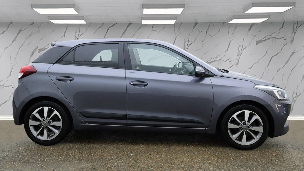 Used Hyundai i20 2016 for sale - 76768704: Photo 6
