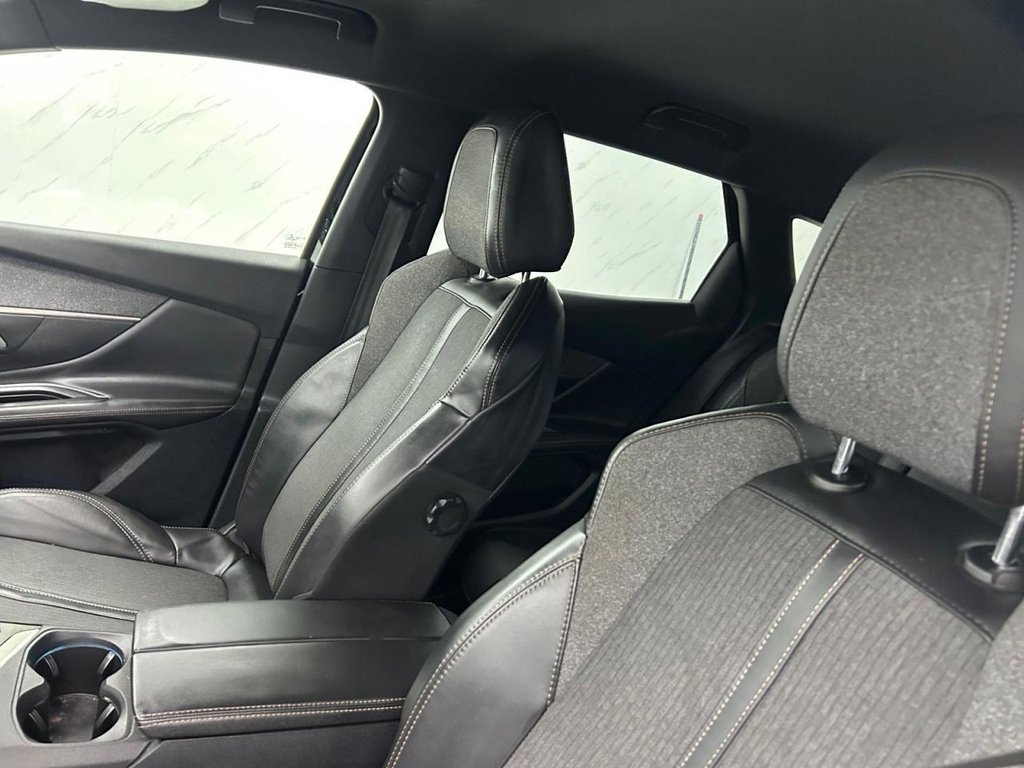 Used Peugeot 3008 2017 for sale - 77302030: Photo 14