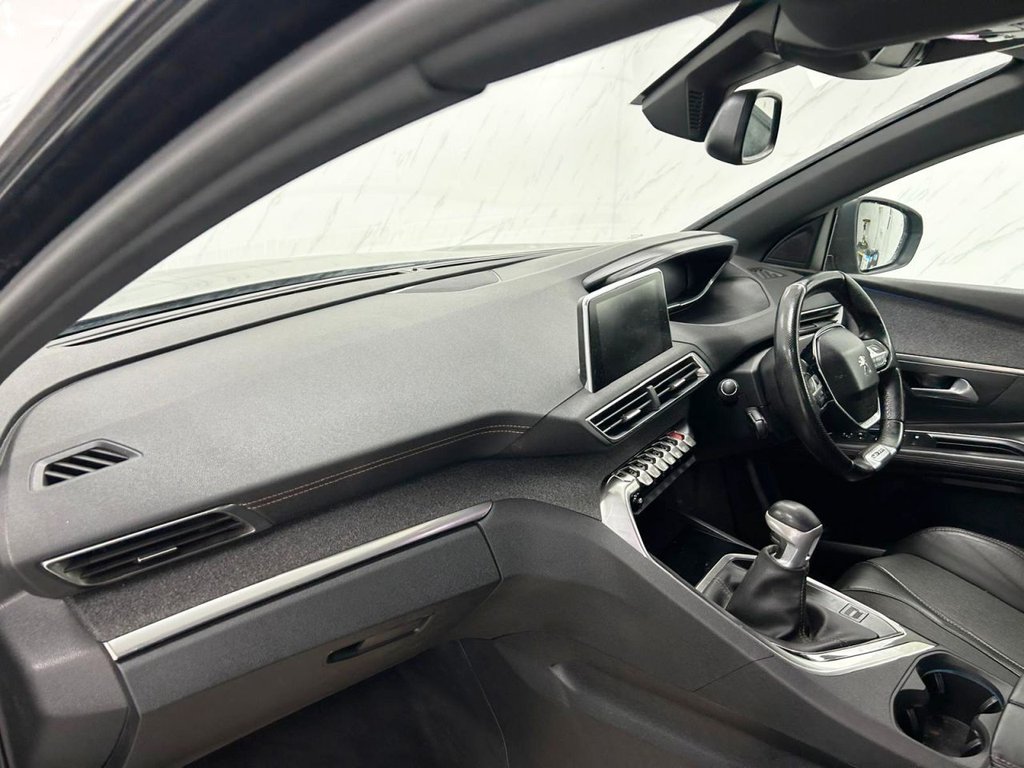 Used Peugeot 3008 2017 for sale - 77302030: Photo 15
