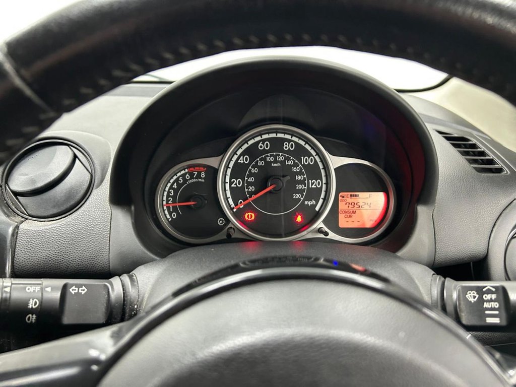 Used Mazda Mazda2 2014 for sale - 77407956: Photo 16