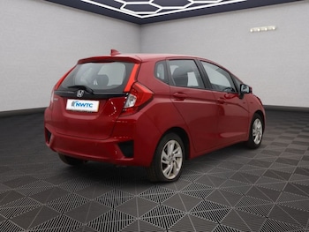 Used Honda Jazz 2016 for sale - 76081025: Photo 4