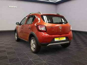 Used Dacia Sandero Stepway 2014 for sale - 74806742: Photo