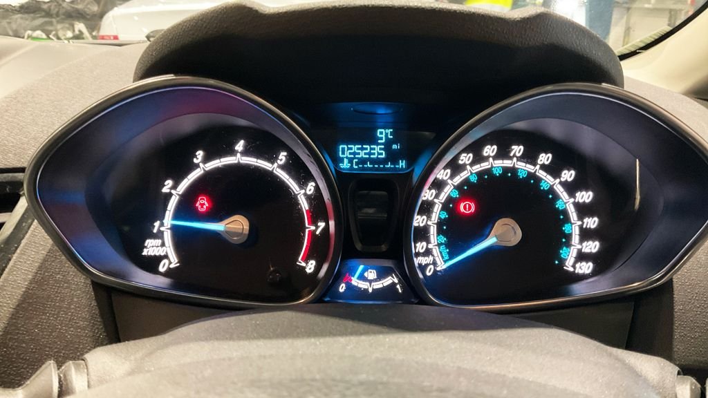 Used Ford Fiesta 2015 for sale - 77498896: Photo 12