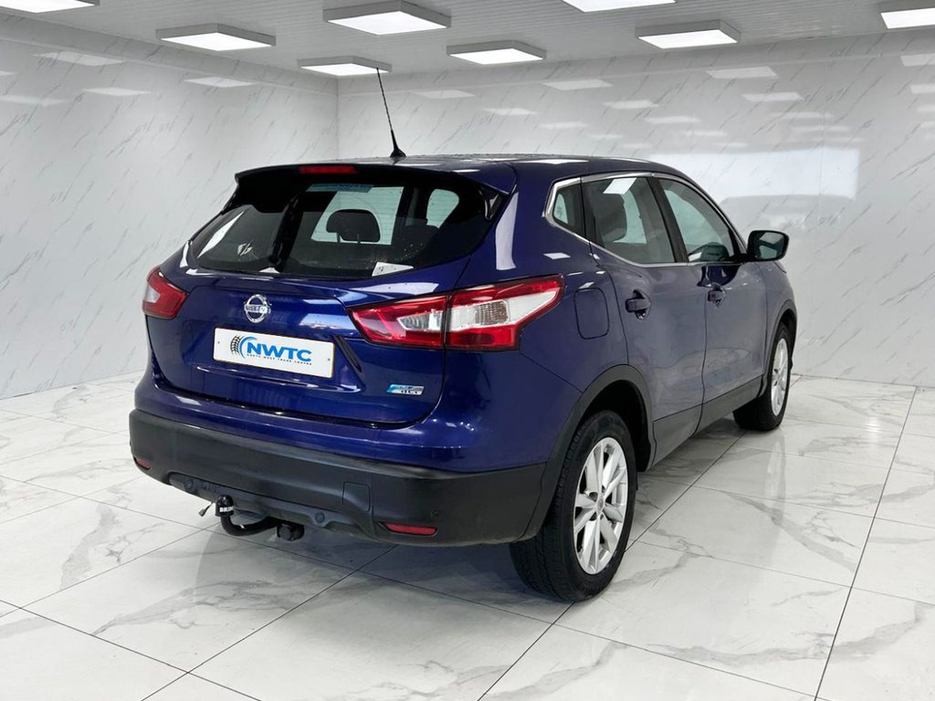 Used Nissan Qashqai 2014 for sale - 77172154: Photo 9