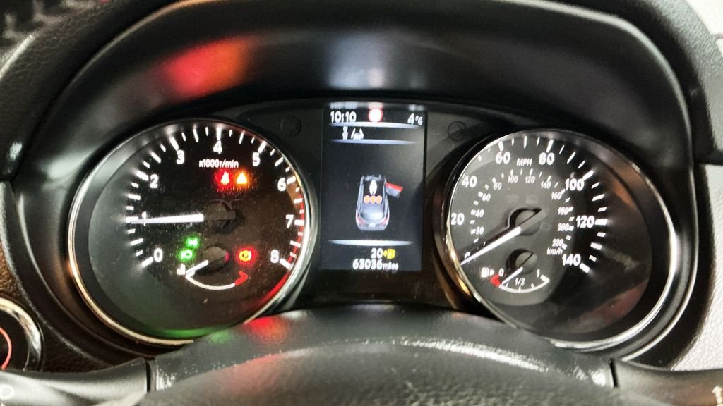 Used Nissan Qashqai 2015 for sale - 77498890: Photo 12