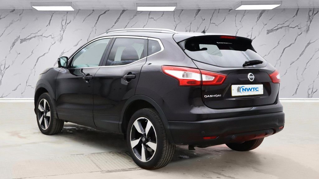 Used Nissan Qashqai 2015 for sale - 77498890: Photo 6