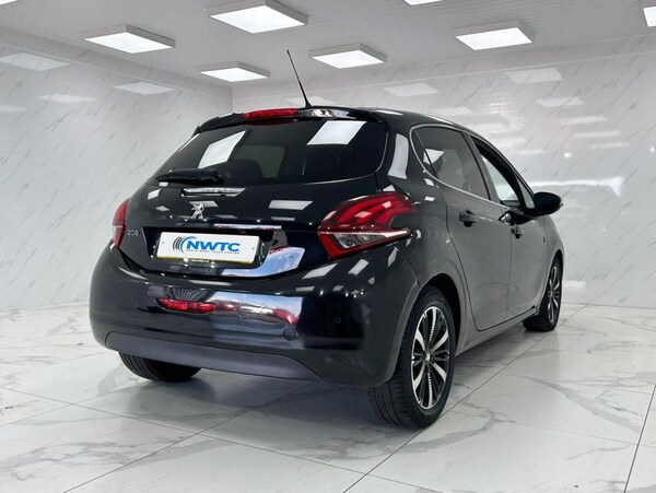 Used Peugeot 208 2019 for sale - 75715872: Photo 10