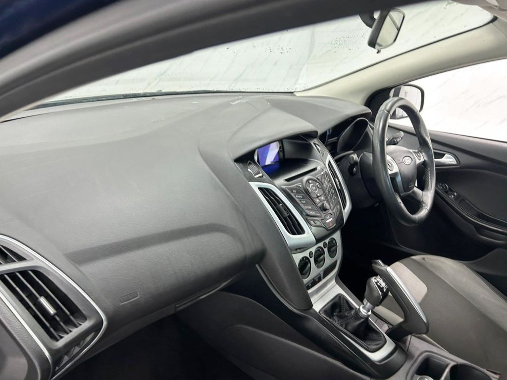 Used Ford Focus 2012 for sale - 76367400: Photo 12