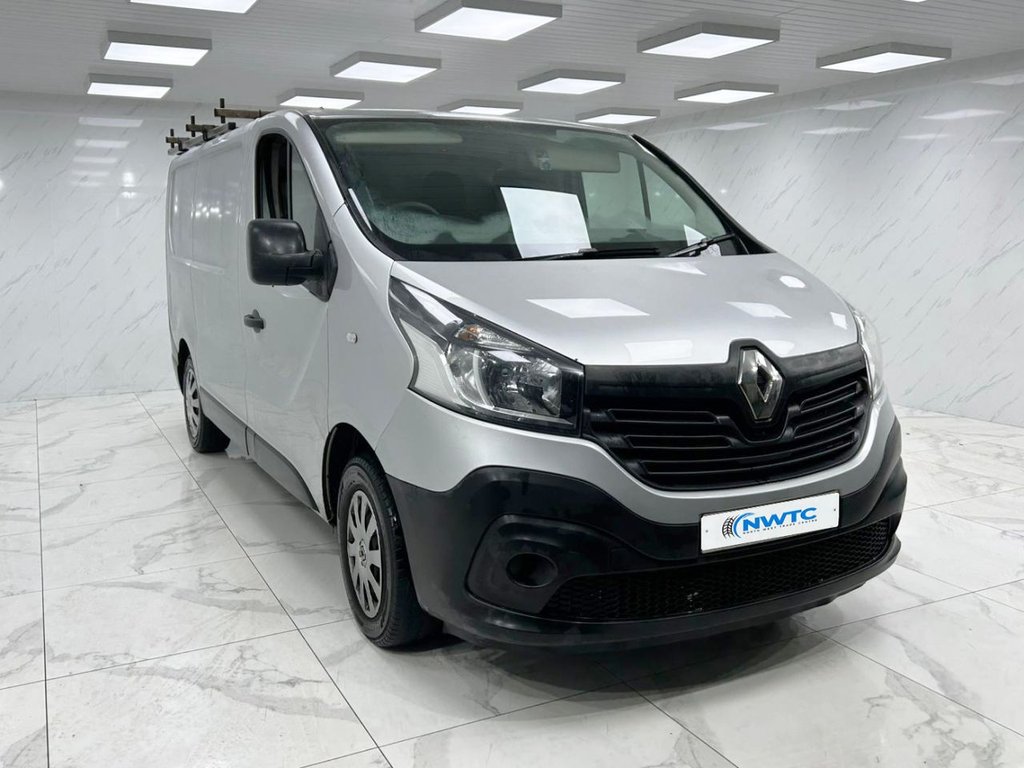Used Renault Trafic 2015 for sale - 77026940: Photo 2