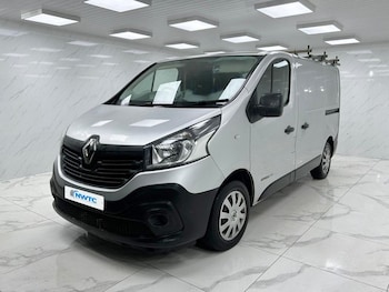 Used Renault Trafic 2015 for sale - 77026940: Photo