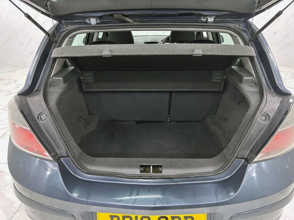 Used Vauxhall Astra 2010 for sale - 76751155: Photo 18