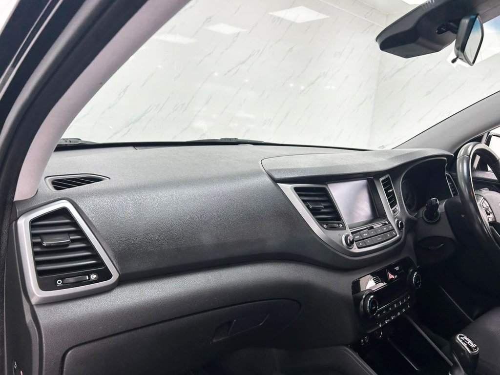 Used Hyundai TUCSON 2017 for sale - 77680500: Photo 12