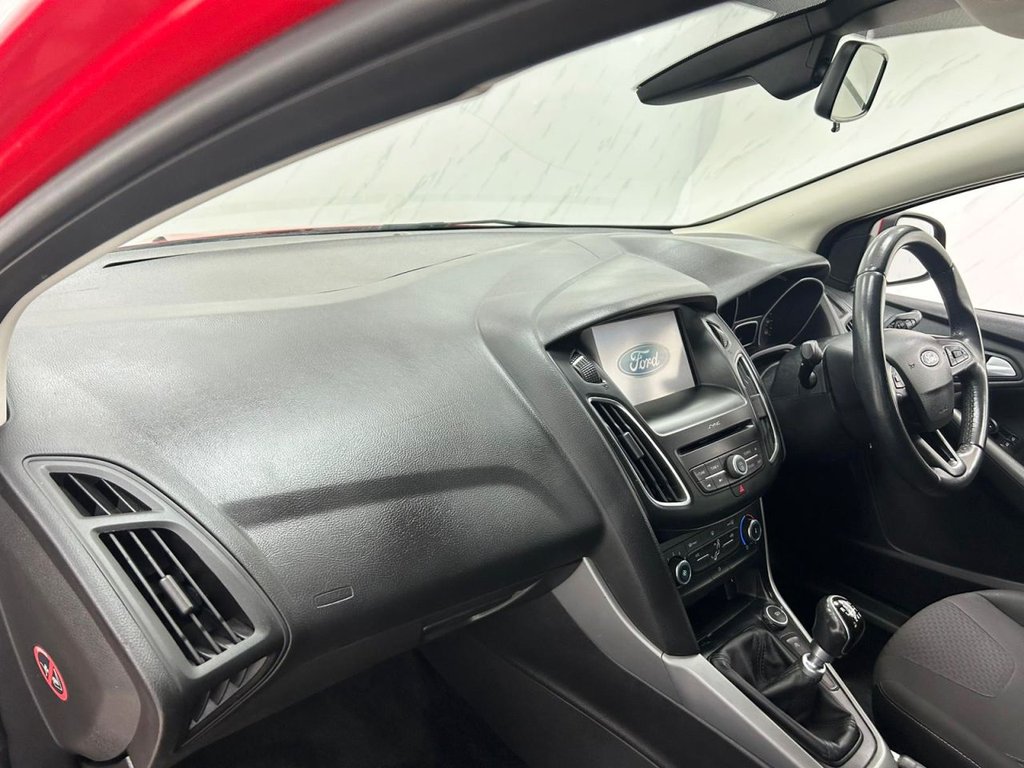Used Ford Focus 2016 for sale - 76520377: Photo 13