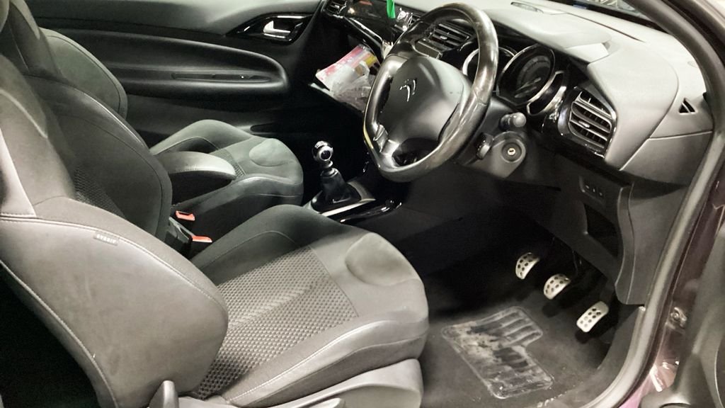 Used DS Automobiles DS 3 2016 for sale - 76923893: Photo 10