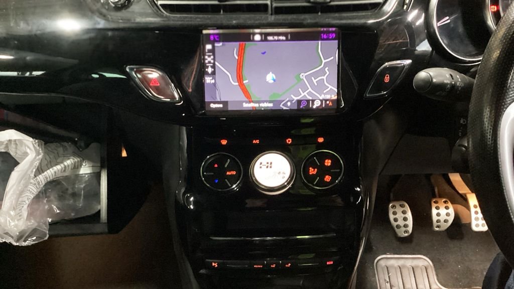 Used DS Automobiles DS 3 2016 for sale - 76923893: Photo 8