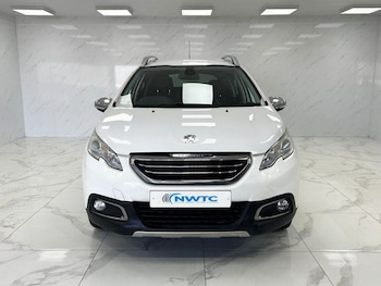 Used Peugeot 2008 2015 for sale - 77806154: Photo