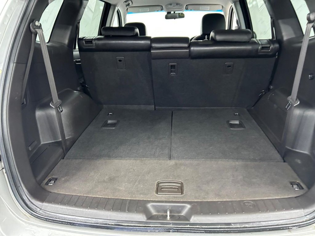 Used Hyundai Santa Fe 2011 for sale - 77422629: Photo 22