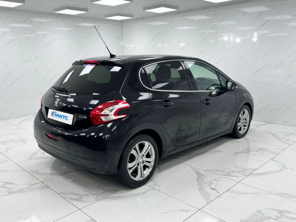 Used Peugeot 208 2015 for sale - 78212665: Photo 11