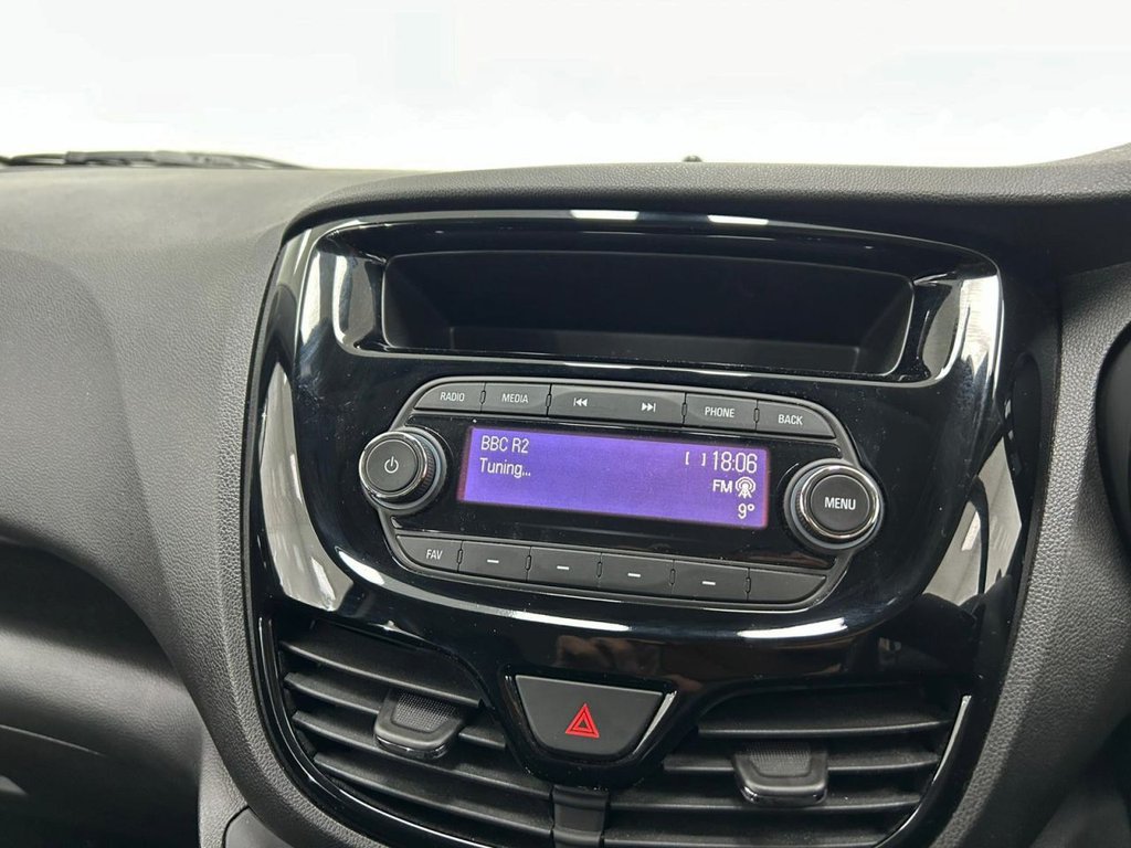 Used Vauxhall Viva 2018 for sale - 76267356: Photo 14