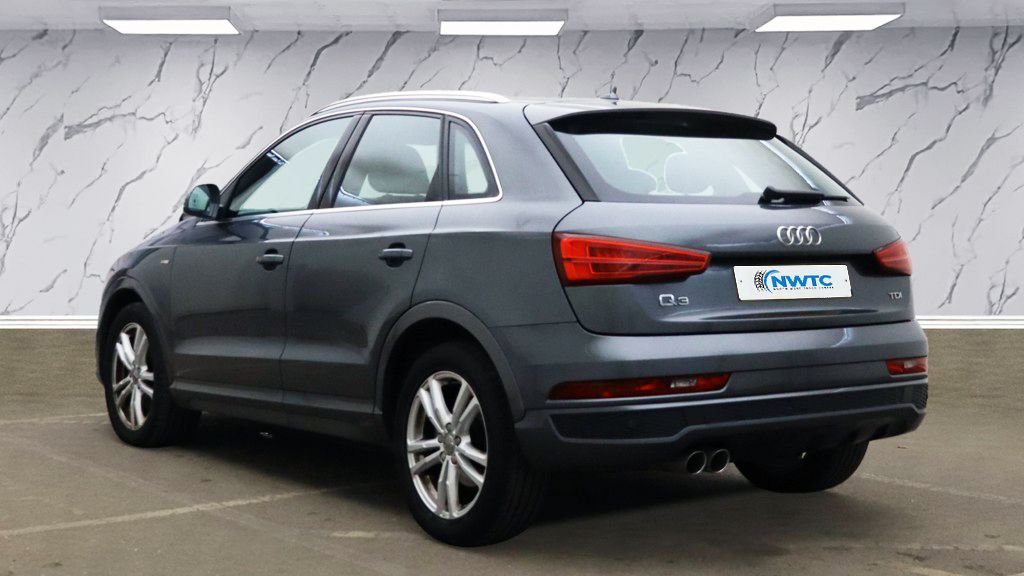 Used Audi Q3 2016 for sale - 76711046: Photo 4
