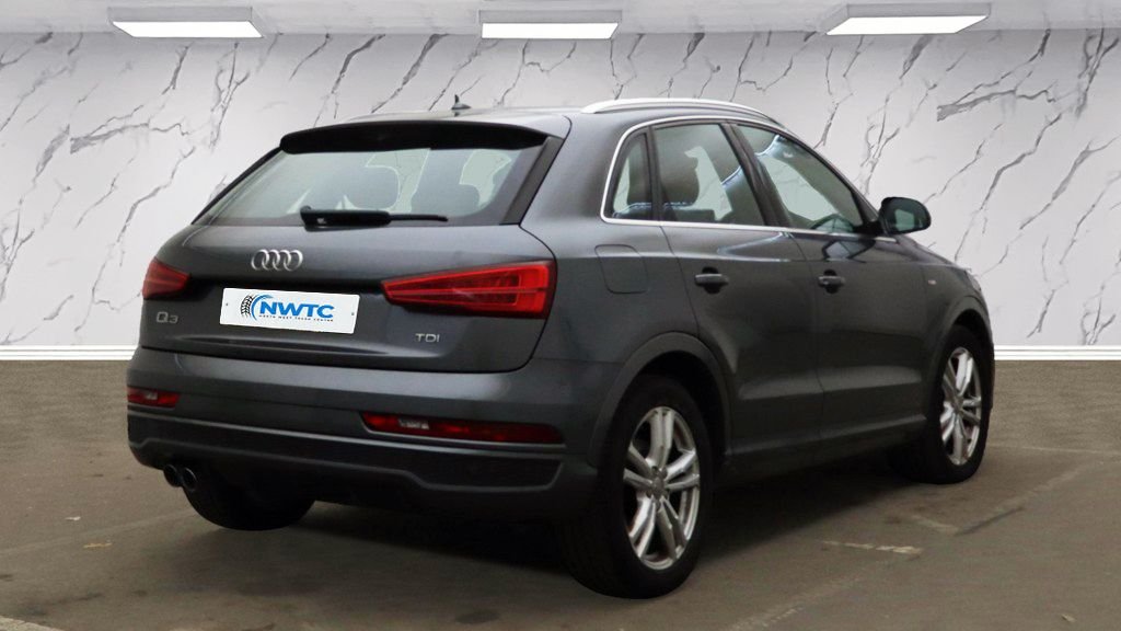 Used Audi Q3 2016 for sale - 76711046: Photo 5