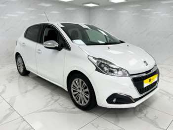 Used Peugeot 208 2016 for sale - 74368479: Photo