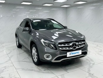 Used Mercedes-Benz GLA 2018 for sale - 77849487: Photo