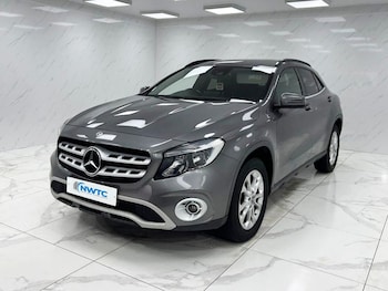 Used Mercedes-Benz GLA 2018 for sale - 77849487: Photo