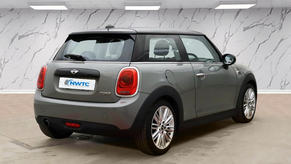 Used MINI Hatch 2017 for sale - 77463951: Photo 7