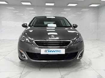Used Peugeot 308 2016 for sale - 75537827: Photo