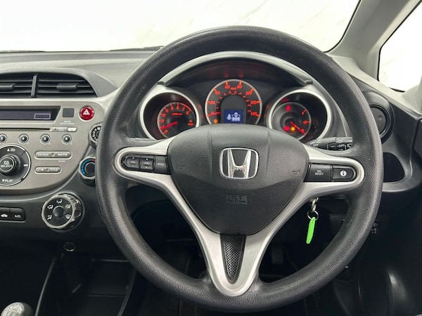 Used Honda Jazz 2009 for sale - 75527838: Photo 13