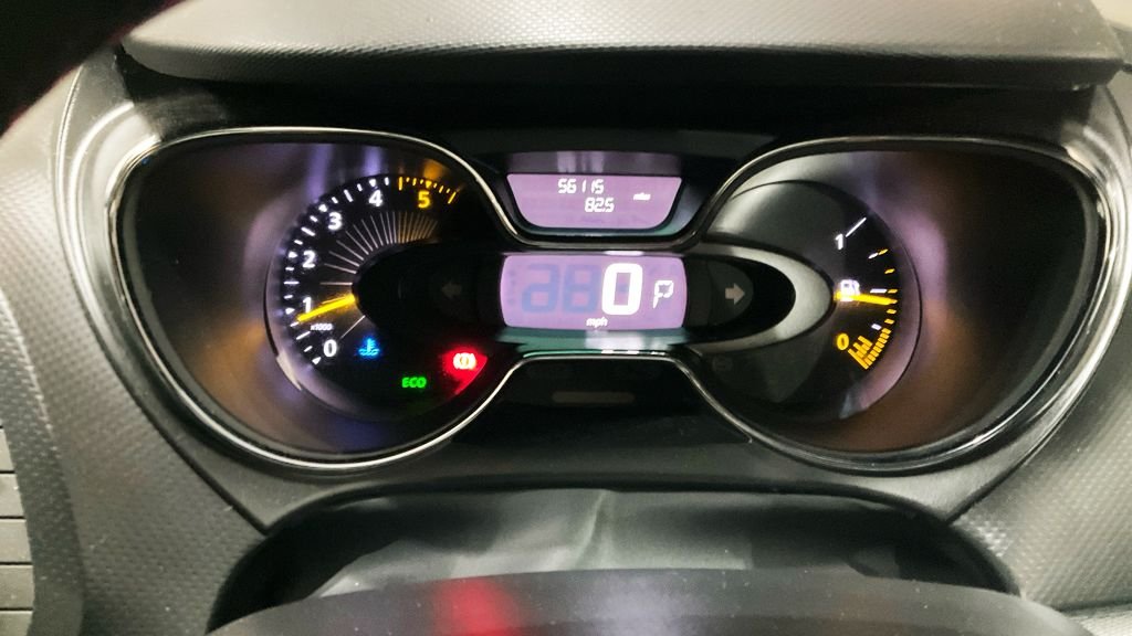 Used Renault Captur 2015 for sale - 77498957: Photo 12