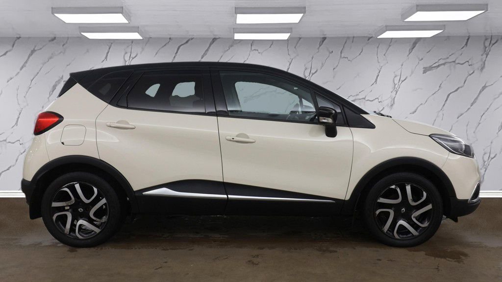 Used Renault Captur 2015 for sale - 77498957: Photo 8