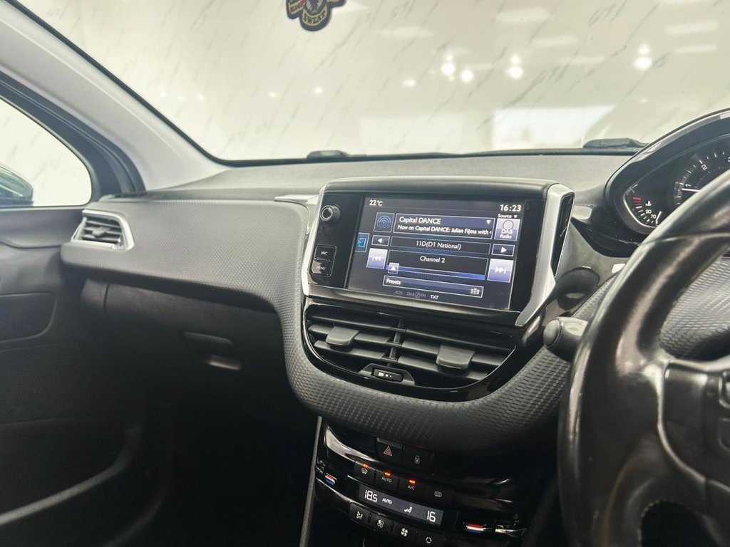 Used Peugeot 2008 2014 for sale - 76184991: Photo 13