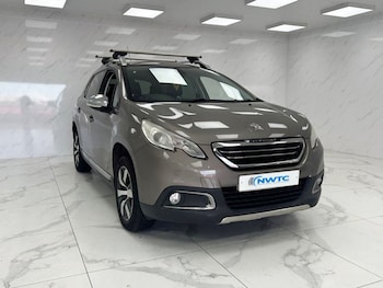 Used Peugeot 2008 2014 for sale - 76184991: Photo