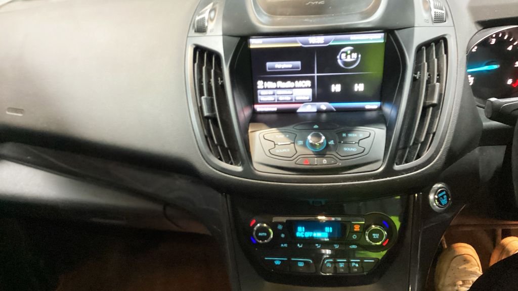 Used Ford Kuga 2016 for sale - 77172328: Photo 9