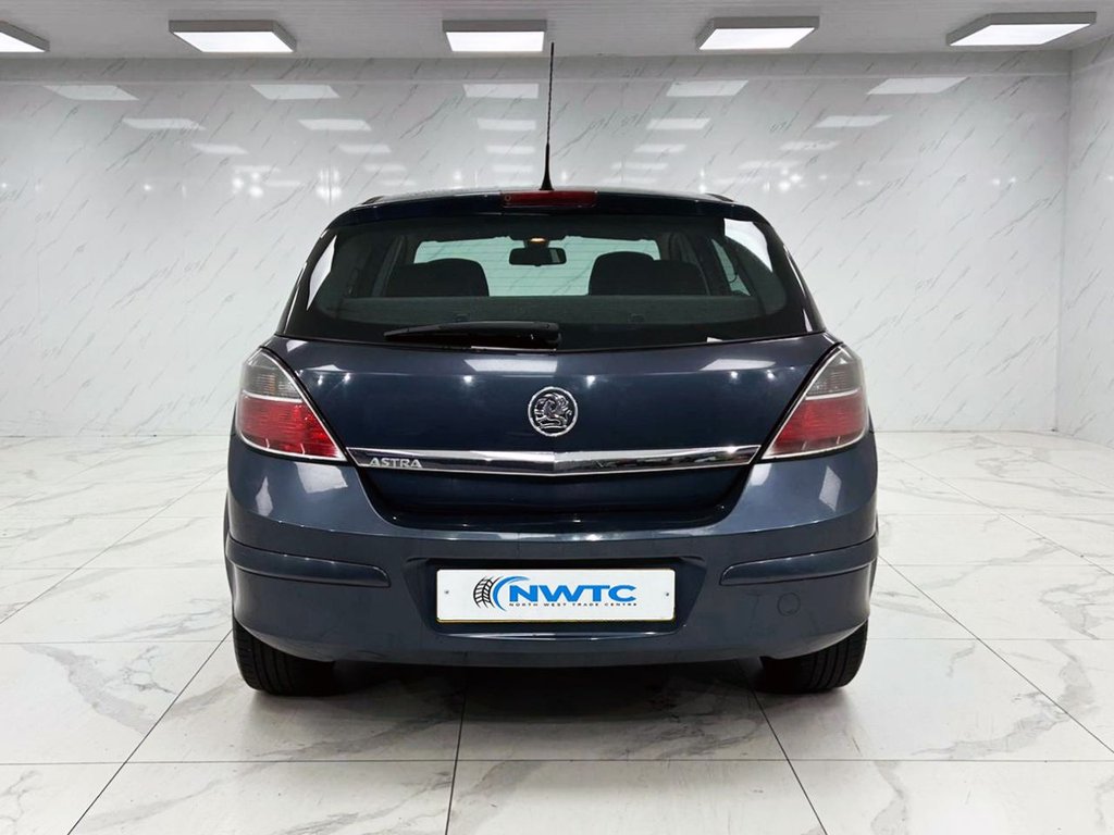 Used Vauxhall Astra 2010 for sale - 76686680: Photo 8