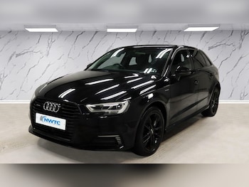 Used Audi A3 2018 for sale - 76910176: Photo