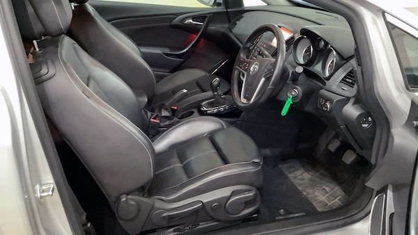 Used Vauxhall Astra GTC 2016 for sale - 76223523: Photo 11