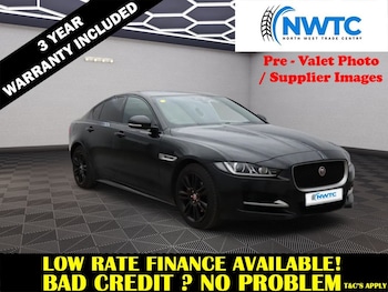 Used Jaguar XE 2017 for sale - 76454226: Photo